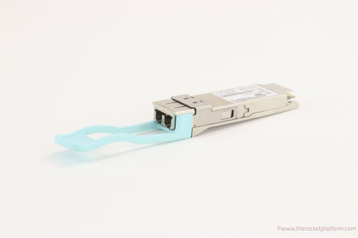 JNP-QSFP-40G-LX4 - Juniper QSFP+ 40GBASE-LX4 40 Gigabit Optics for 150m OM4 Duplex MMF
