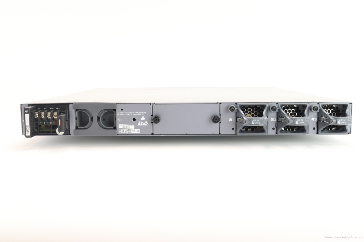 750-045403 - Juniper EX4550-32F-DC-AFI Network Switch Full Unit Assembly
