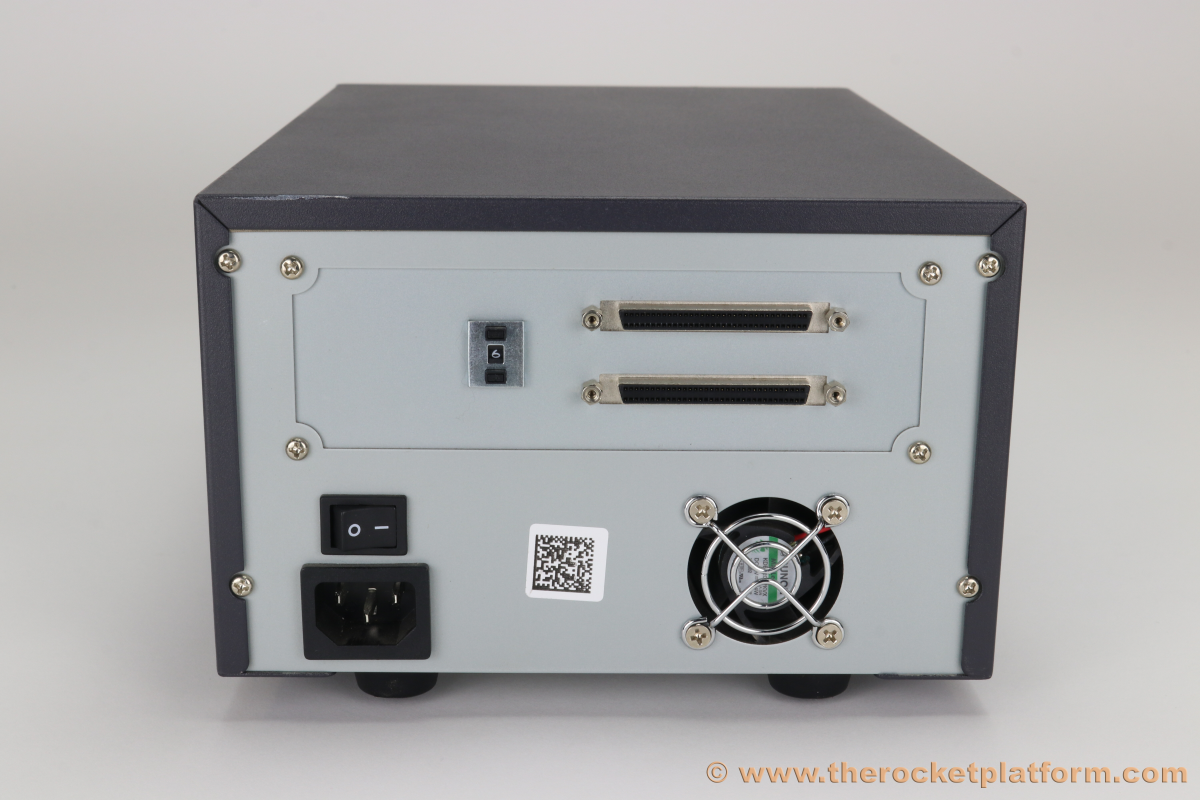 UG210 - Dell LTO-2 External Tabletop SCSI Tape Drive