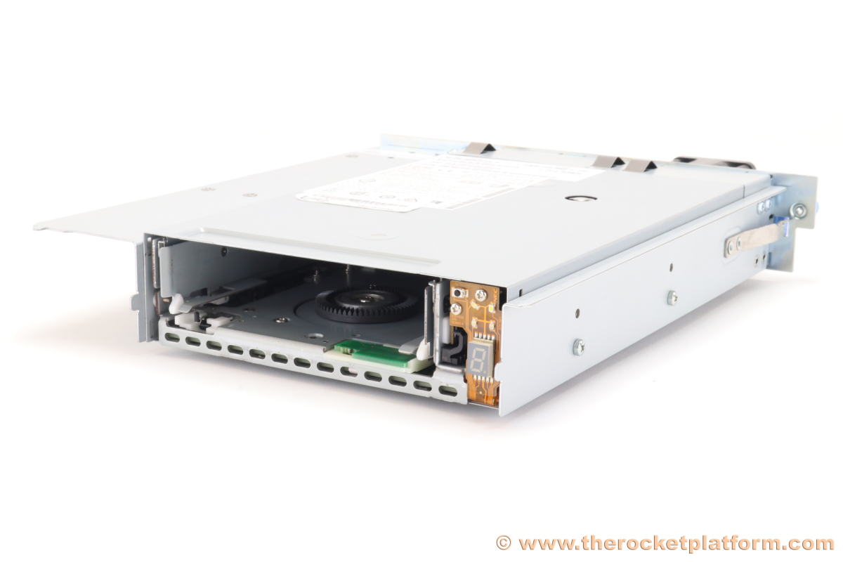 P9RPT - Dell PowerVault ML3 LTO-7 SAS Tape Drive