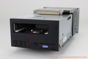 7Y244 - Dell PowerVault 132T LTO-1 SCSI Tape Drive