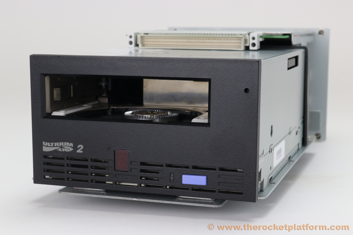 HD004 - Dell PowerVault 132T LTO-2 SCSI Tape Drive