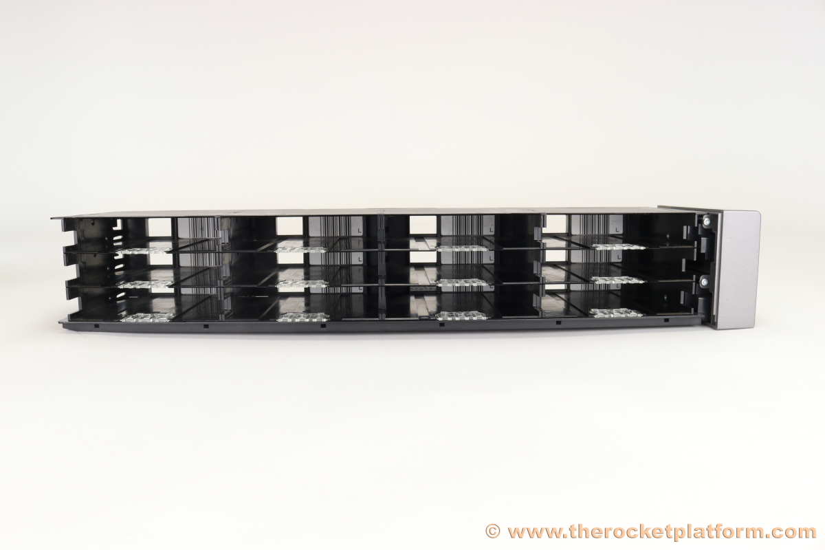 0UP538 - Dell PowerVault TL2000 TL4000 Right Magazine Silver