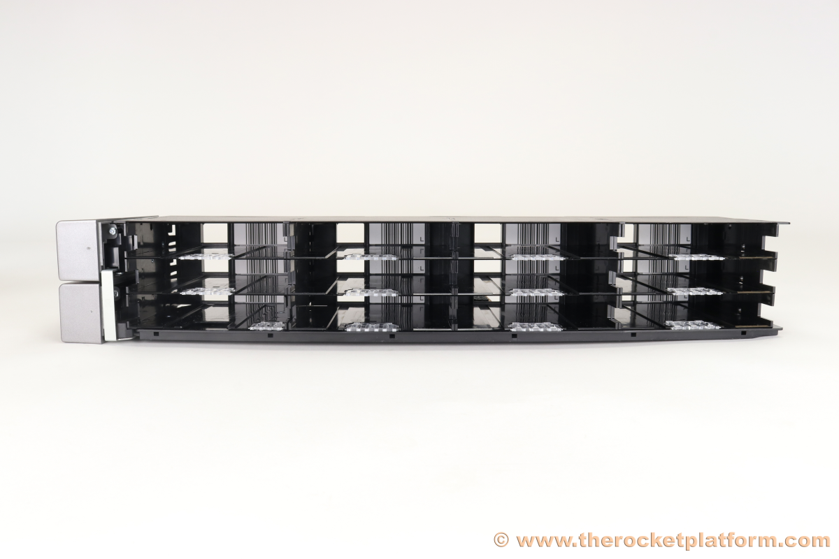 XR028 - Dell PowerVault TL2000 Left Magazine Silver 