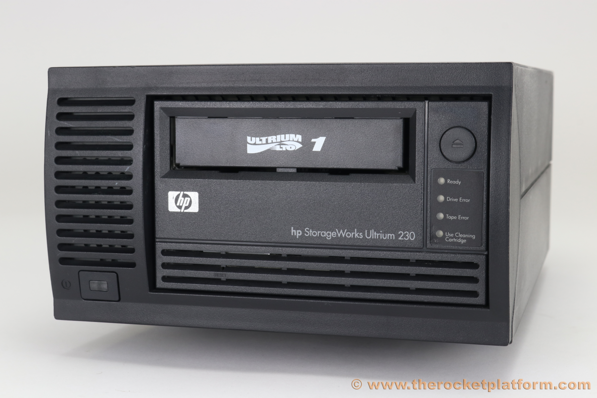 Q1517A - HP LTO-1 External Tabletop SCSI Tape Drive