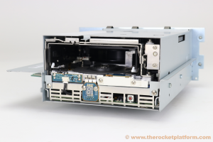 3573-8244 - IBM 3573-L2U 3573-L4U (TS3100 TS3200) LTO-5 FC Tape Drive