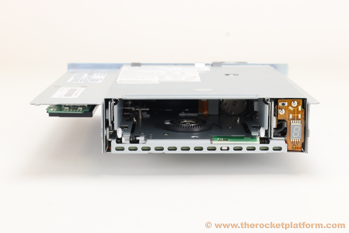 3573-8448 - IBM 3573-L2U 3573-L4U (TS3100 TS3200) LTO-7 FC Tape Drive