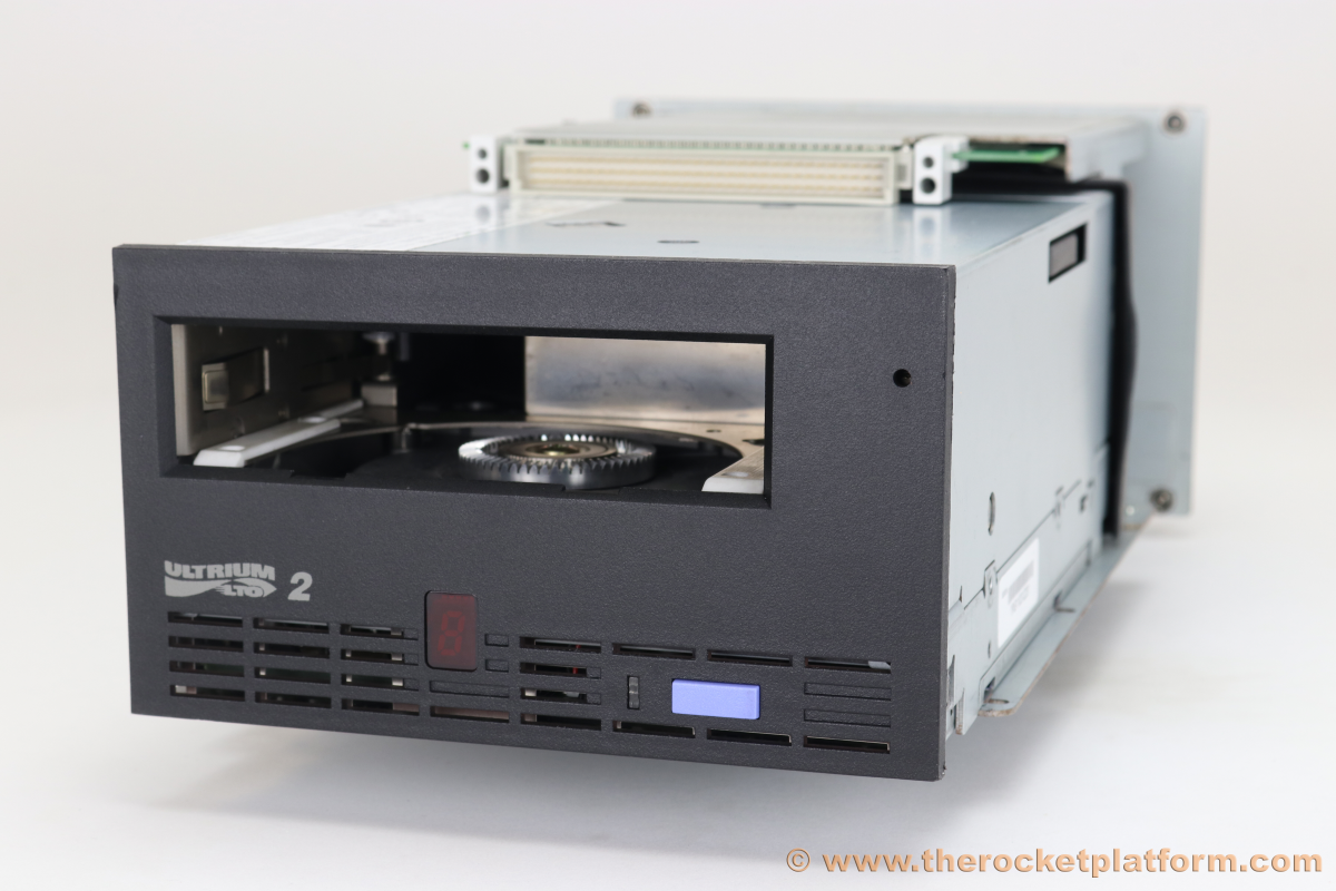 3582-8105 - IBM 3582 LTO-2 FC Tape Drive