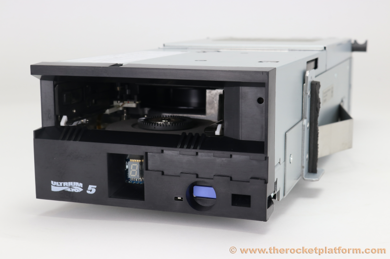 3588F5A IBM 3584 (TS3500) LTO5 FC Tape Drive