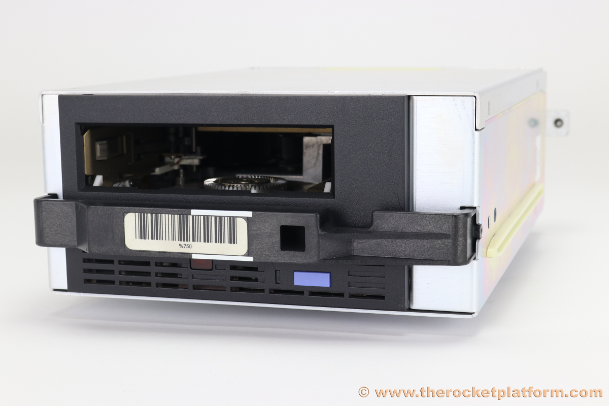 8-00303-04 - Quantum Scalar i500 LTO-3 2GB FC Tape Drive IBM