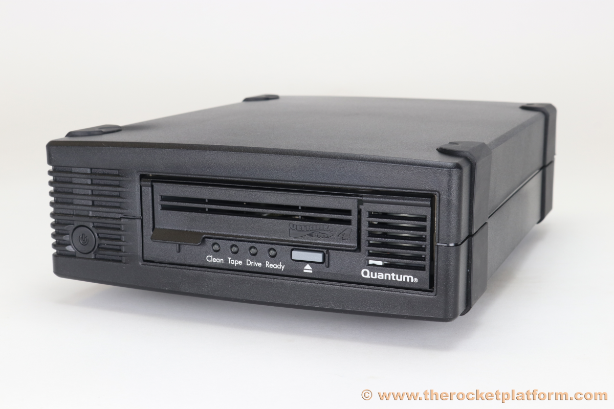 TC-L42BN - Quantum LTO-4 External Tabletop SAS Tape Drive