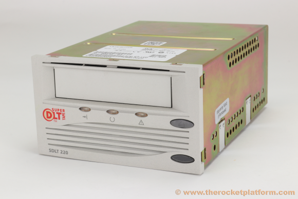 TR-S12AA-YF - Quantum SDLT220 Internal Mount SCSI Tape Drive