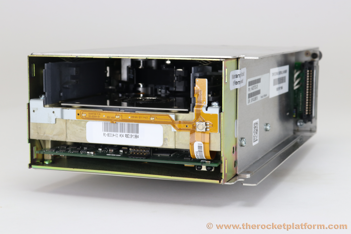 6420703-25 - Quantum M1500 M2500 SDLT320 SCSI Tape Drive