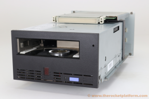 8-00075-01 - Quantum Scalar 24 LTO-1 SCSI Tape Drive