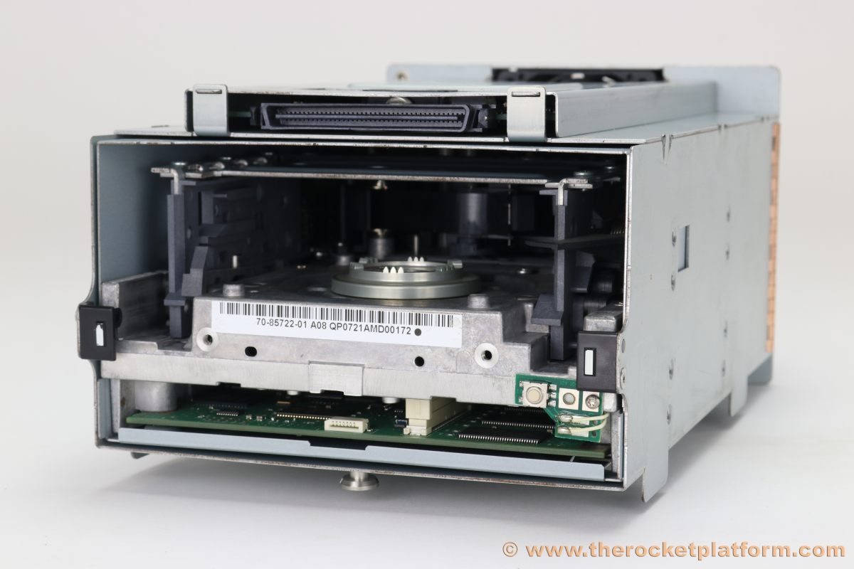 PC-UF8QC-YF - Quantum Scalar 50 PX502 S4 FC Tape Drive