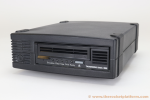 3520-LTO - Tandberg LTO-5 External Tabletop SAS Tape Drive