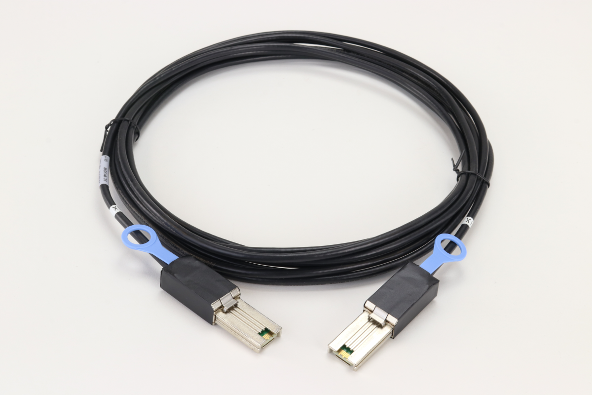 8088-8088-6FT - SFF-8088 to SFF-8088 6' SAS Cable